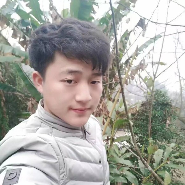 陌颜扯现实的照片