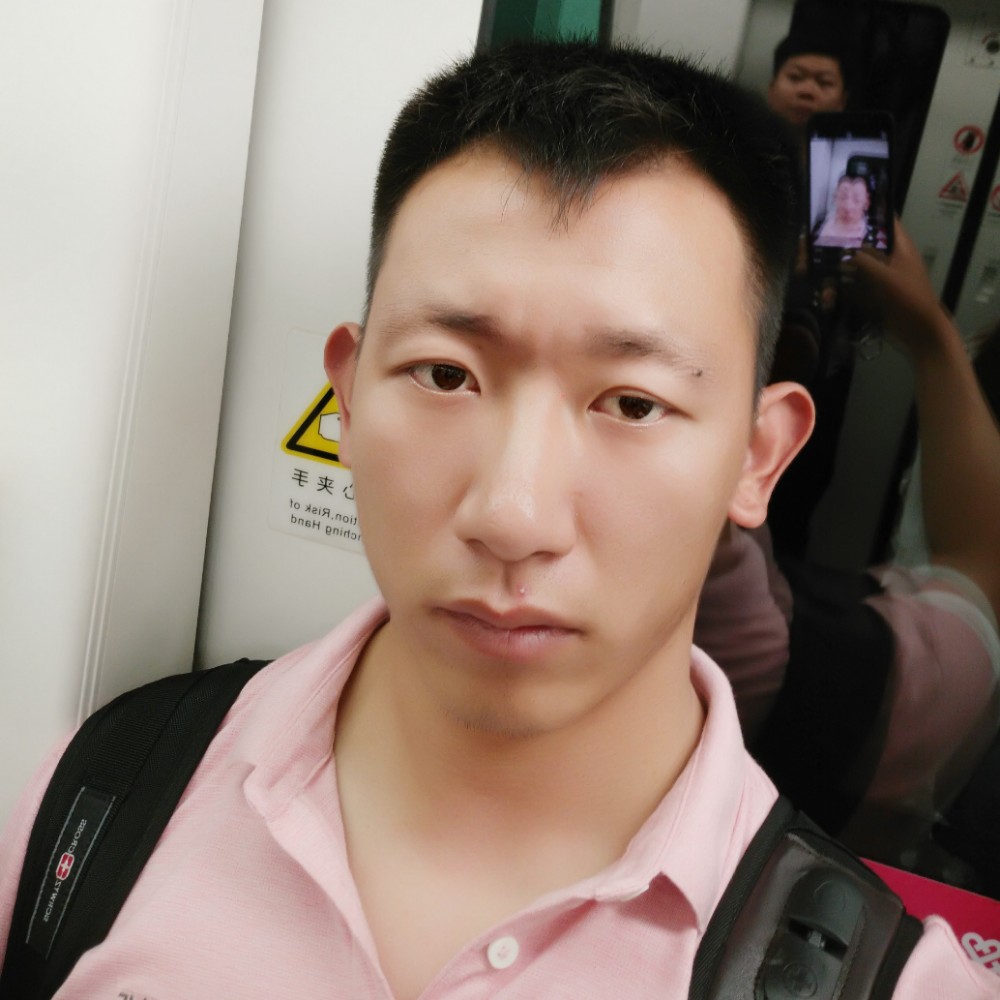 汨邦的照片