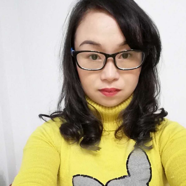 晏萍的照片