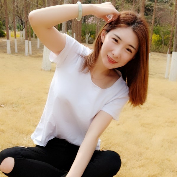 爱笑的眼睛mm的照片