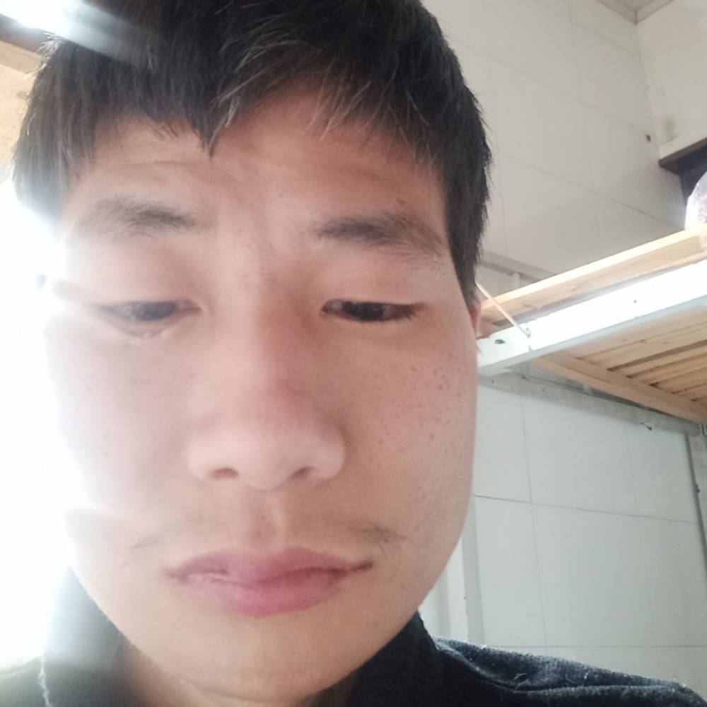 烈烈空的照片