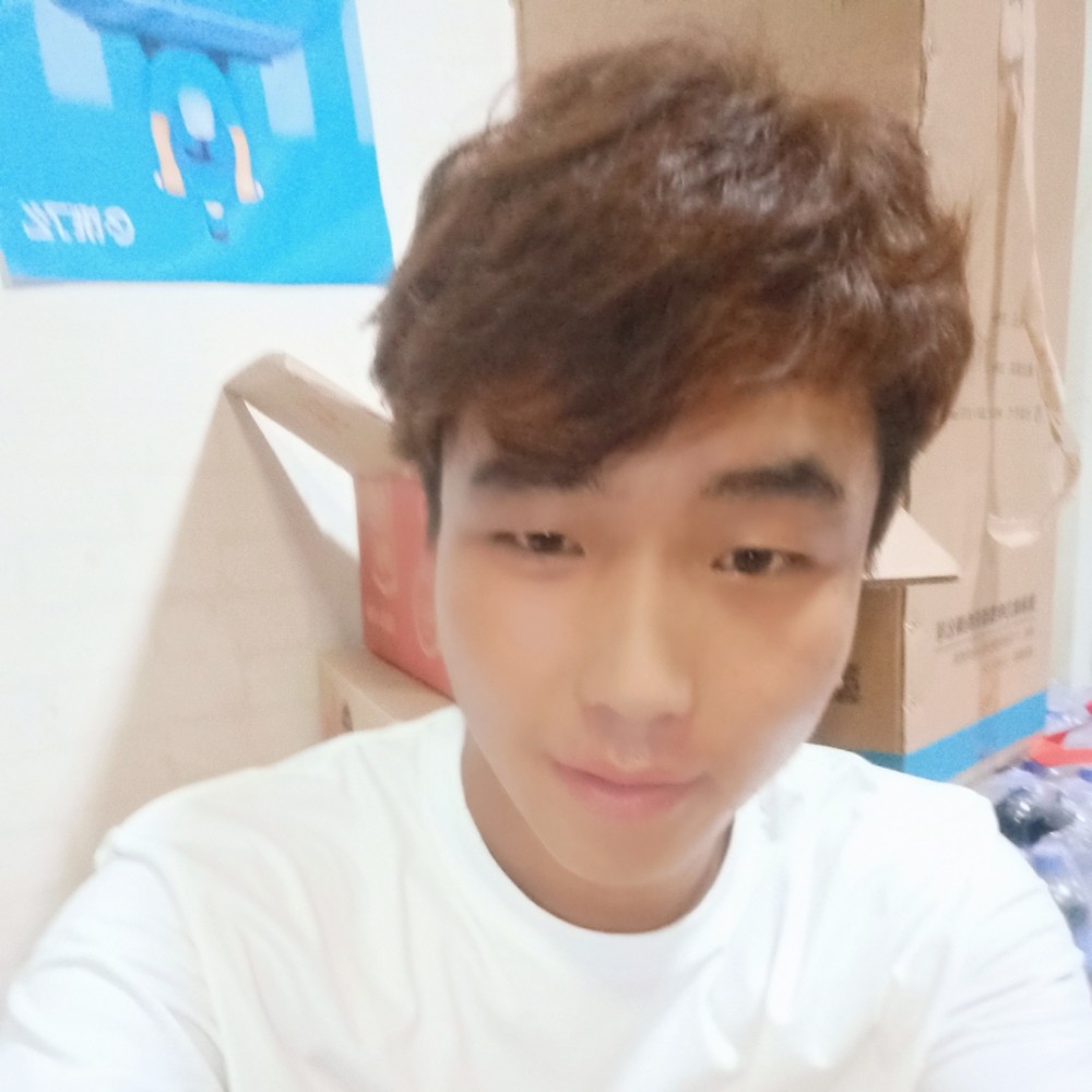蹇哥的照片