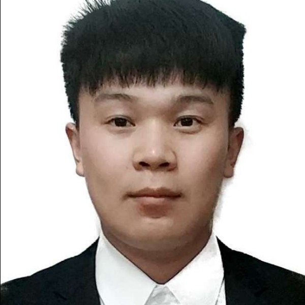 现实扯诺言的照片