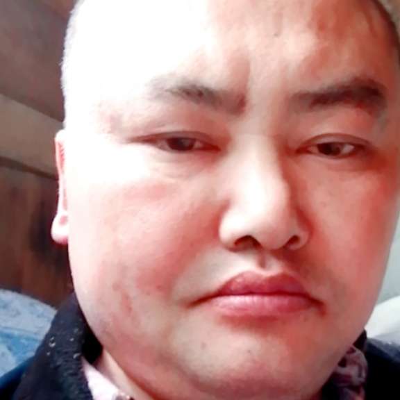 寻找相爱的女生的照片