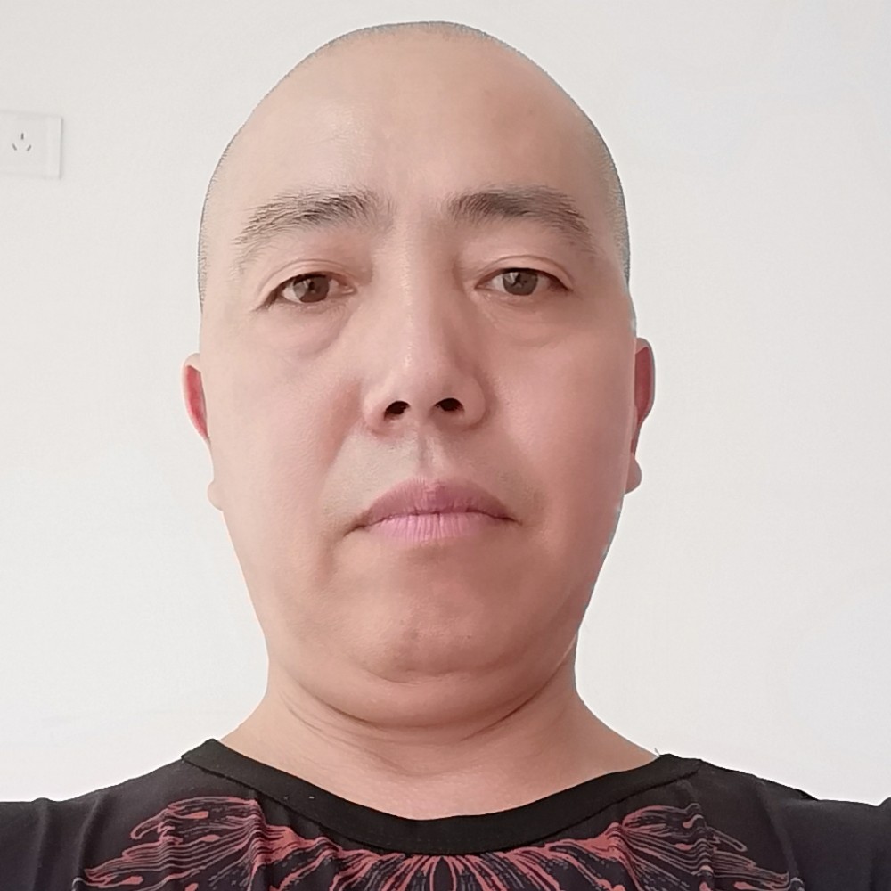 拉长等待台灯的照片