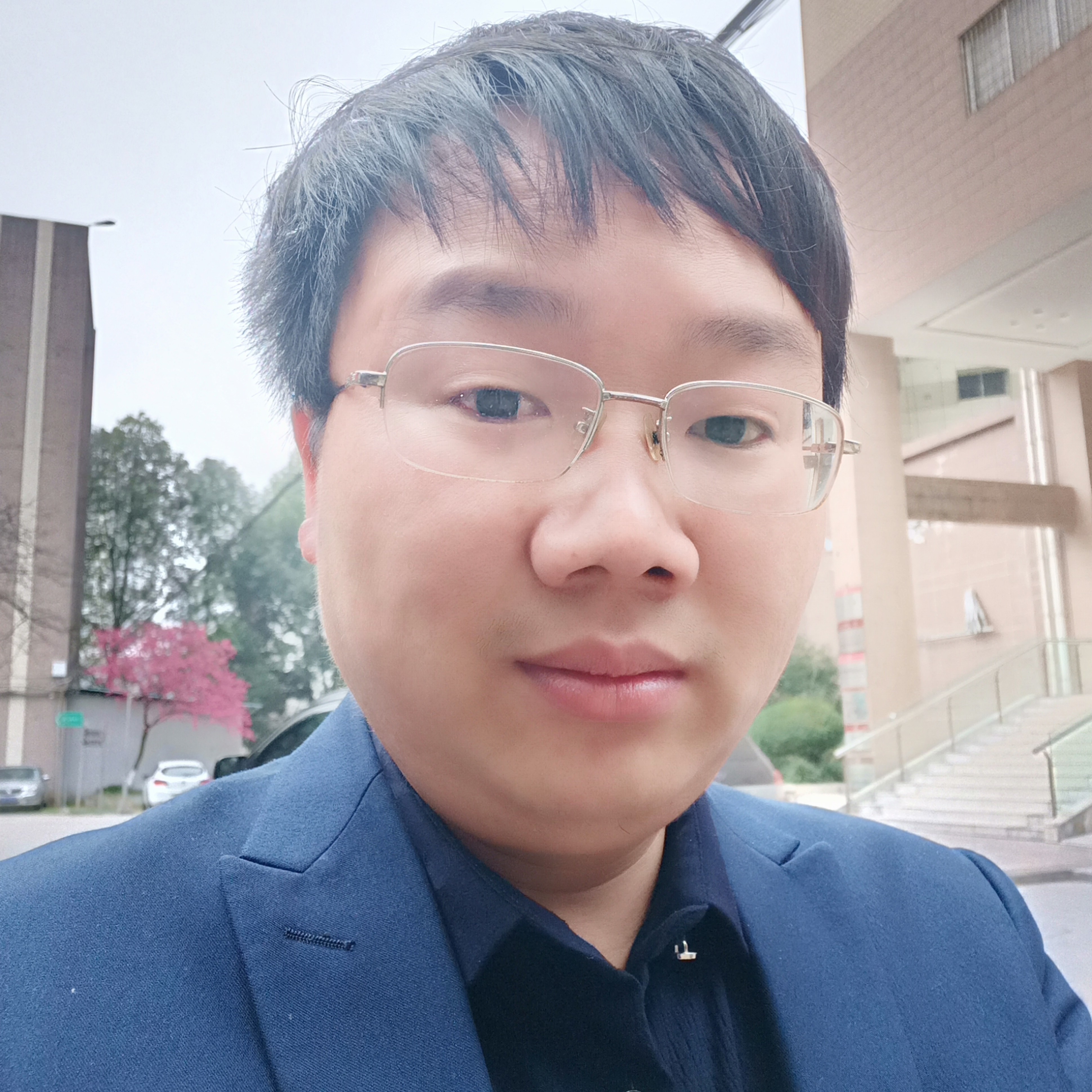 爱笑信的照片