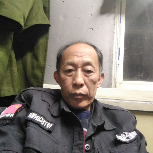 全心全竞的照片
