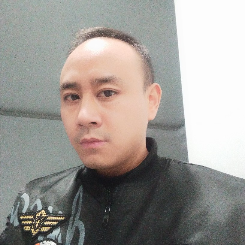 疯子ᝰ的照片