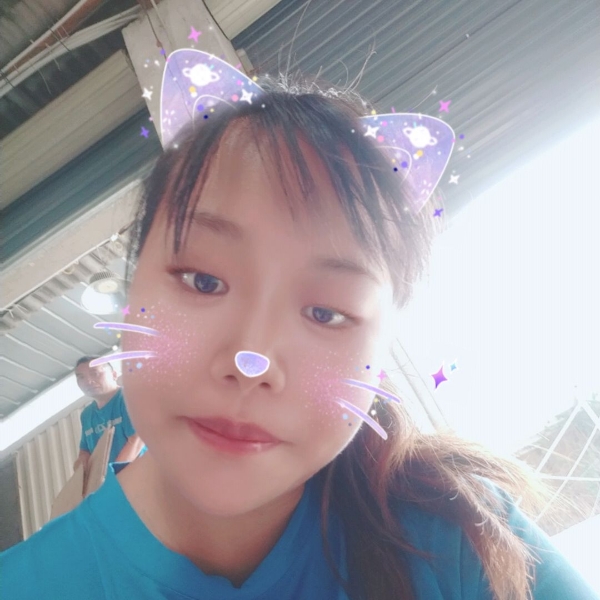 过时的泪雨的照片