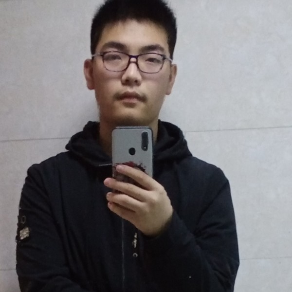 身在黑暗心向光明的照片