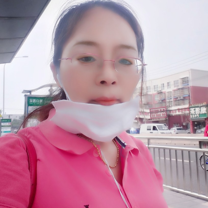 网络回眸明亮的照片
