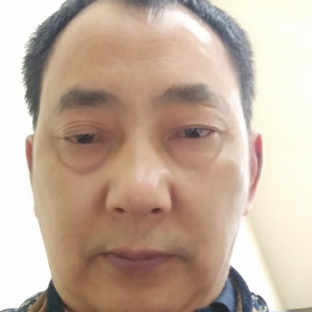 生动保卫棒棒糖的照片