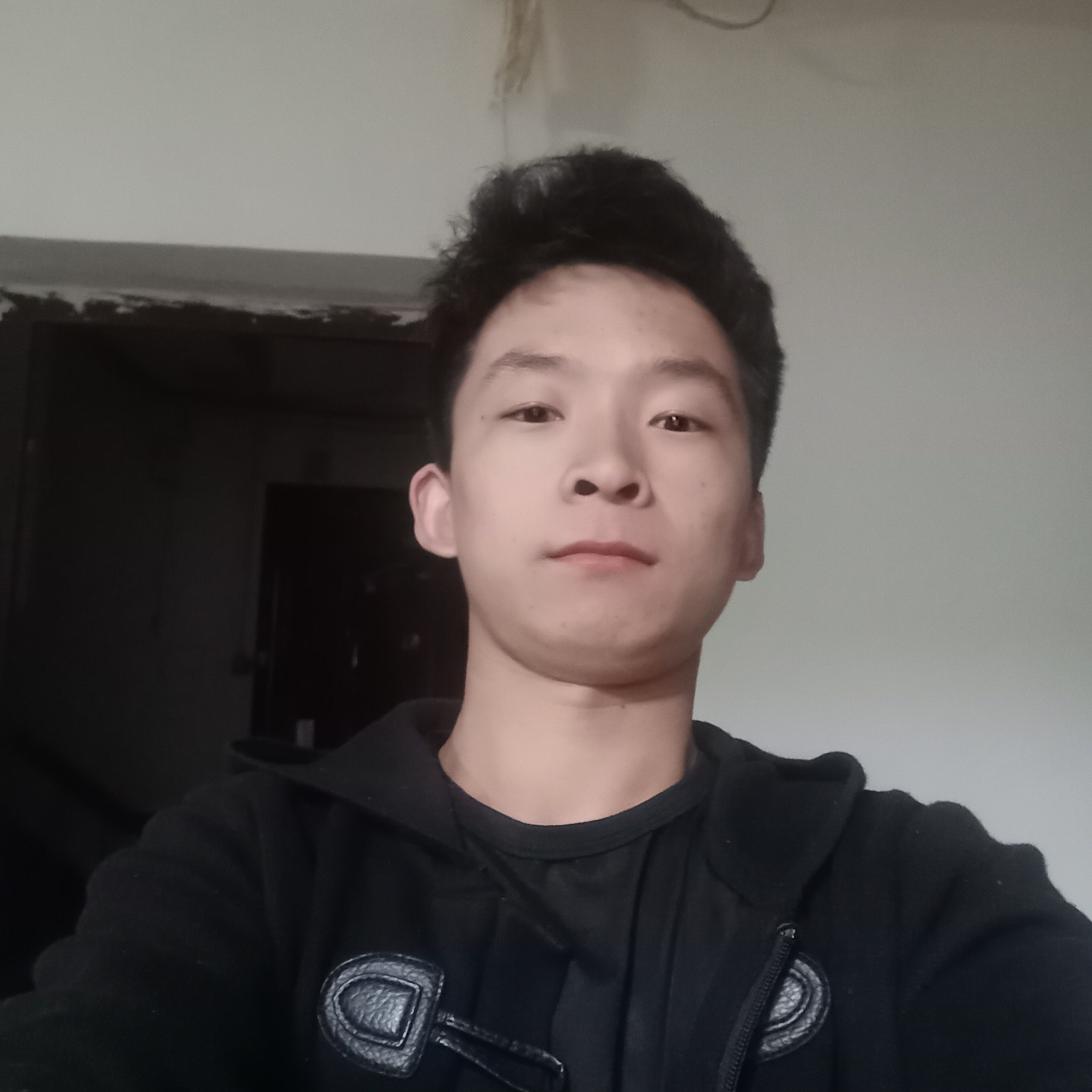 清脆与夕阳的照片