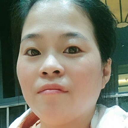 庞丽英的照片