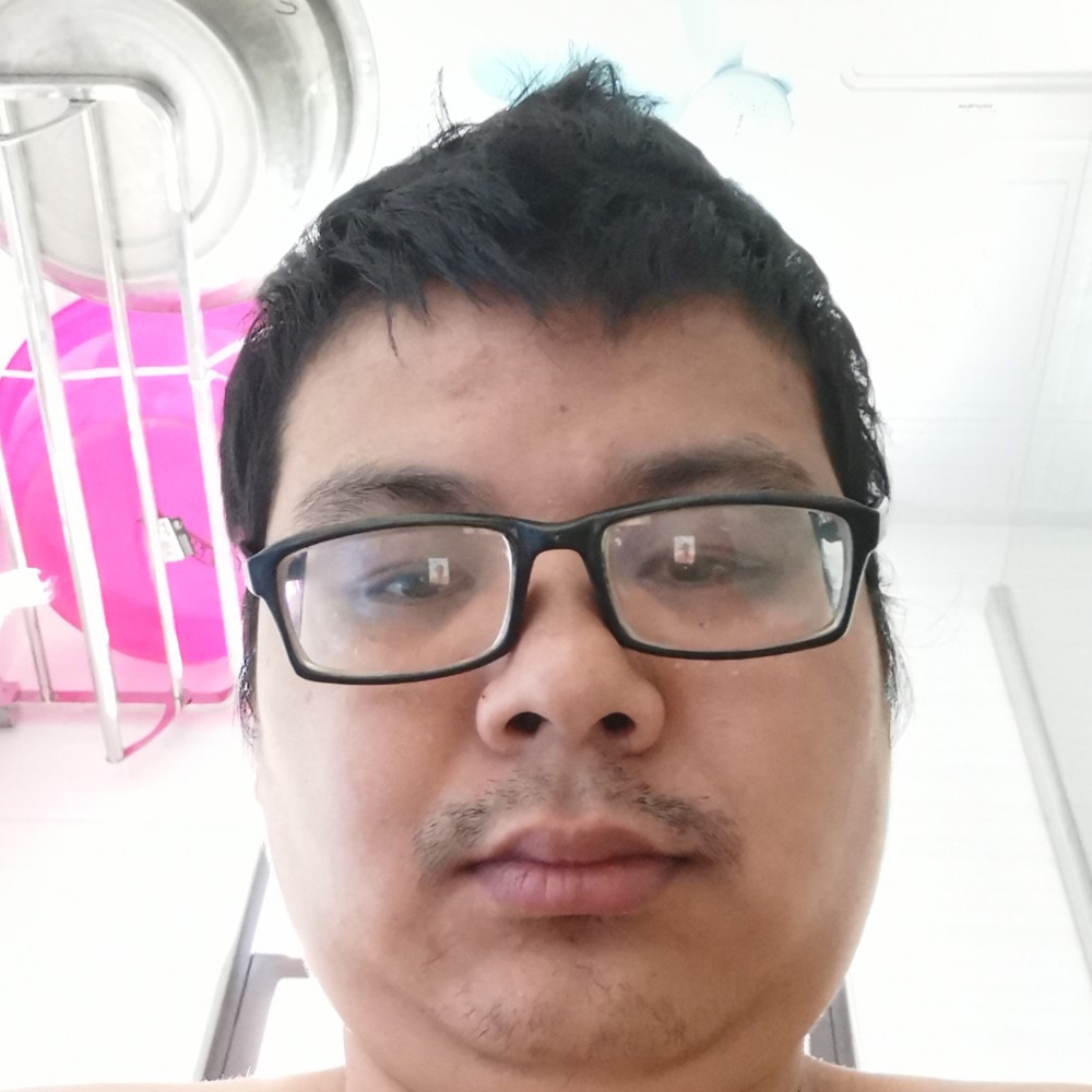 郁志华的照片