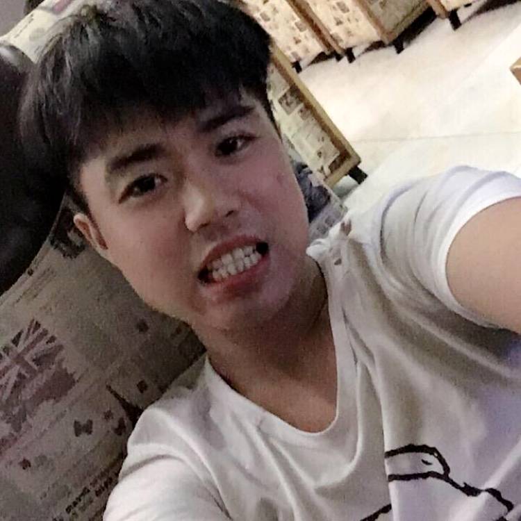 眼睛就有魅力的照片