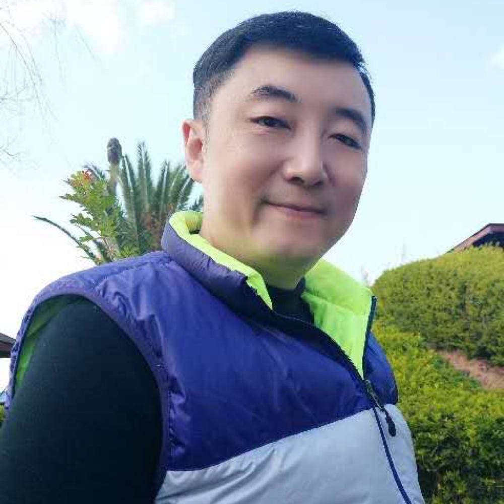 斌斌地主哥哥的照片