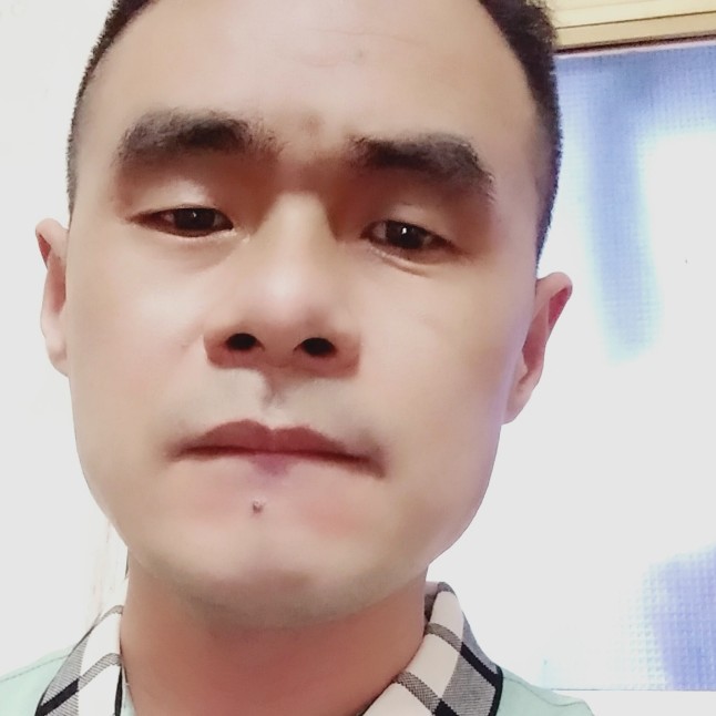 包容演变红尘的照片