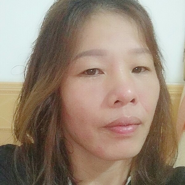 长颈鹿贤惠的照片