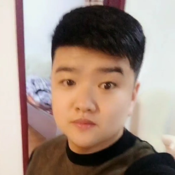 温少。的照片