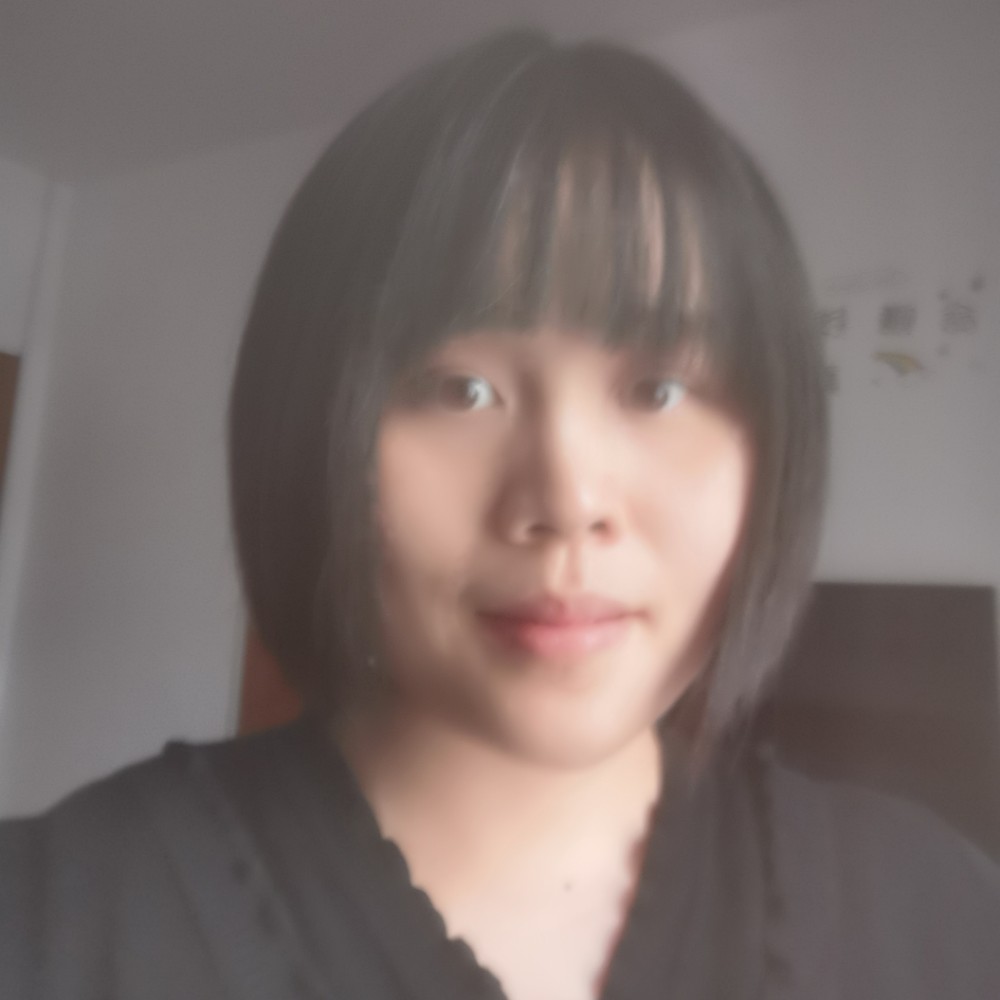 雨声中醒来的栗子的照片