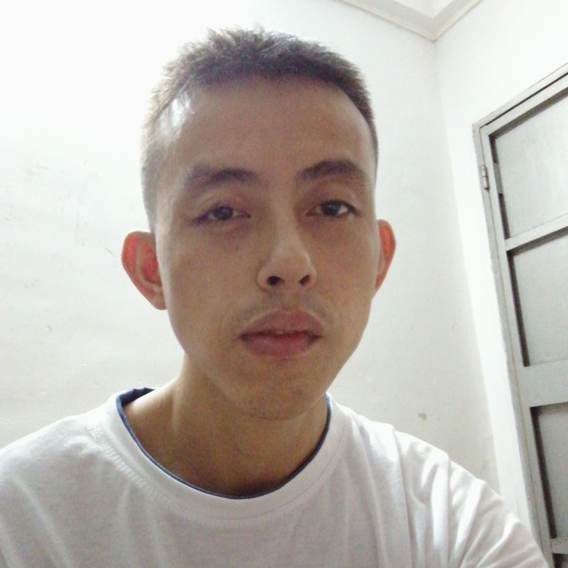 财哥哥，小姐姐的照片