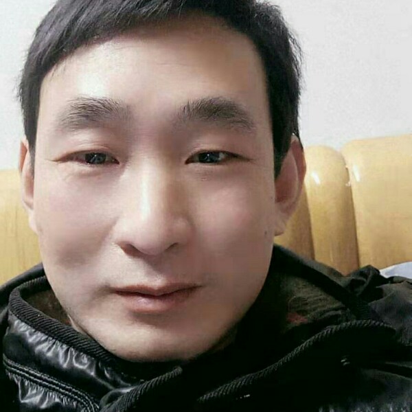 仙尔情尼的照片