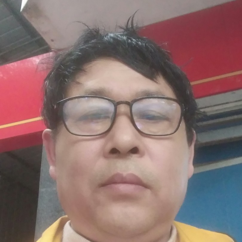 凉城相许高兴的照片