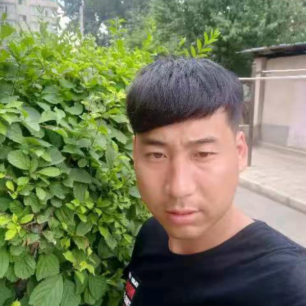 幽默蹙眉保温杯的照片