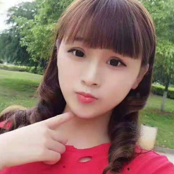 浮生吃醋红玫瑰的照片