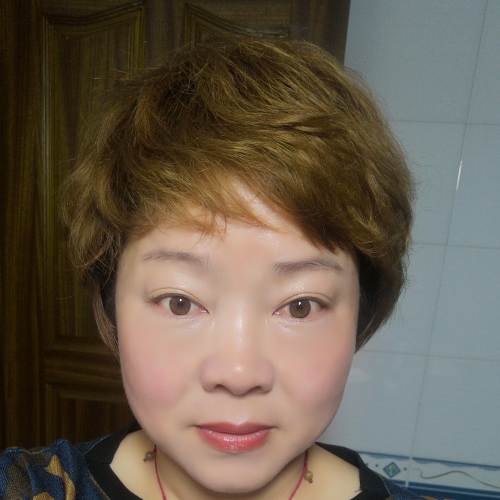 陈腊梅的照片