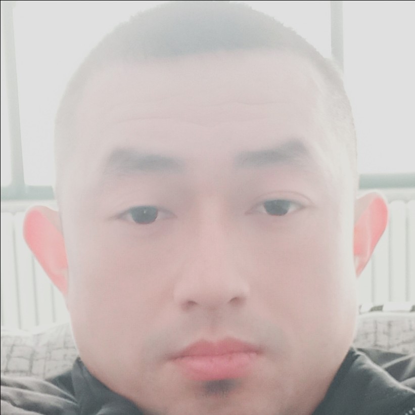 透 心 凉的照片