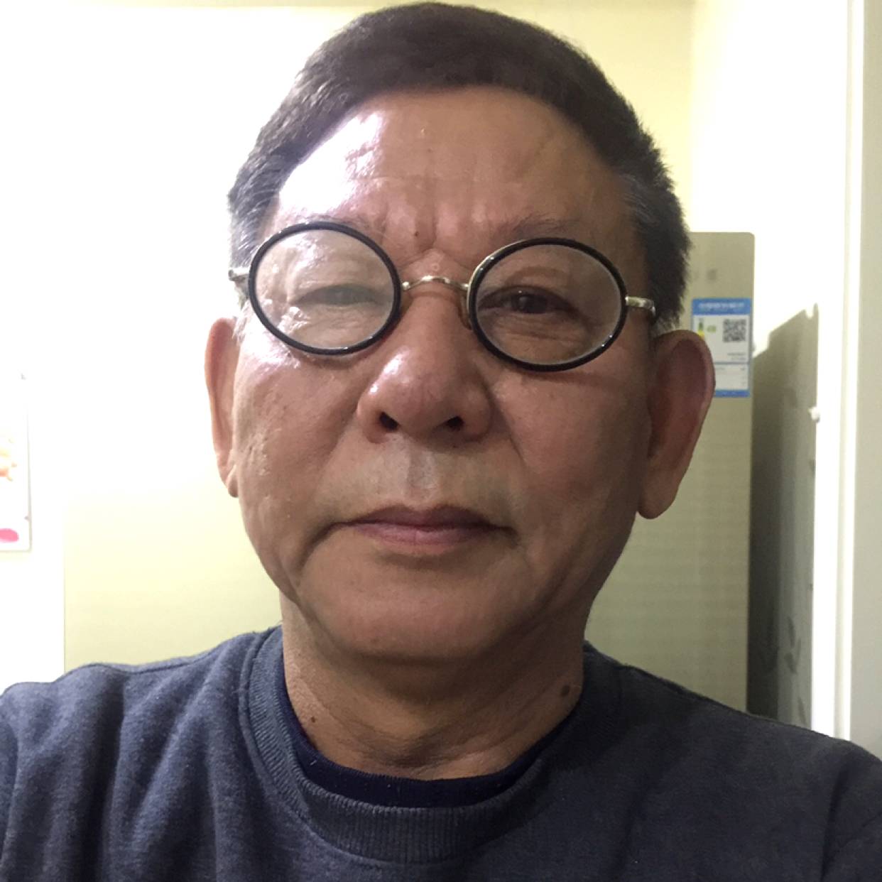 兮颜方漠然的照片