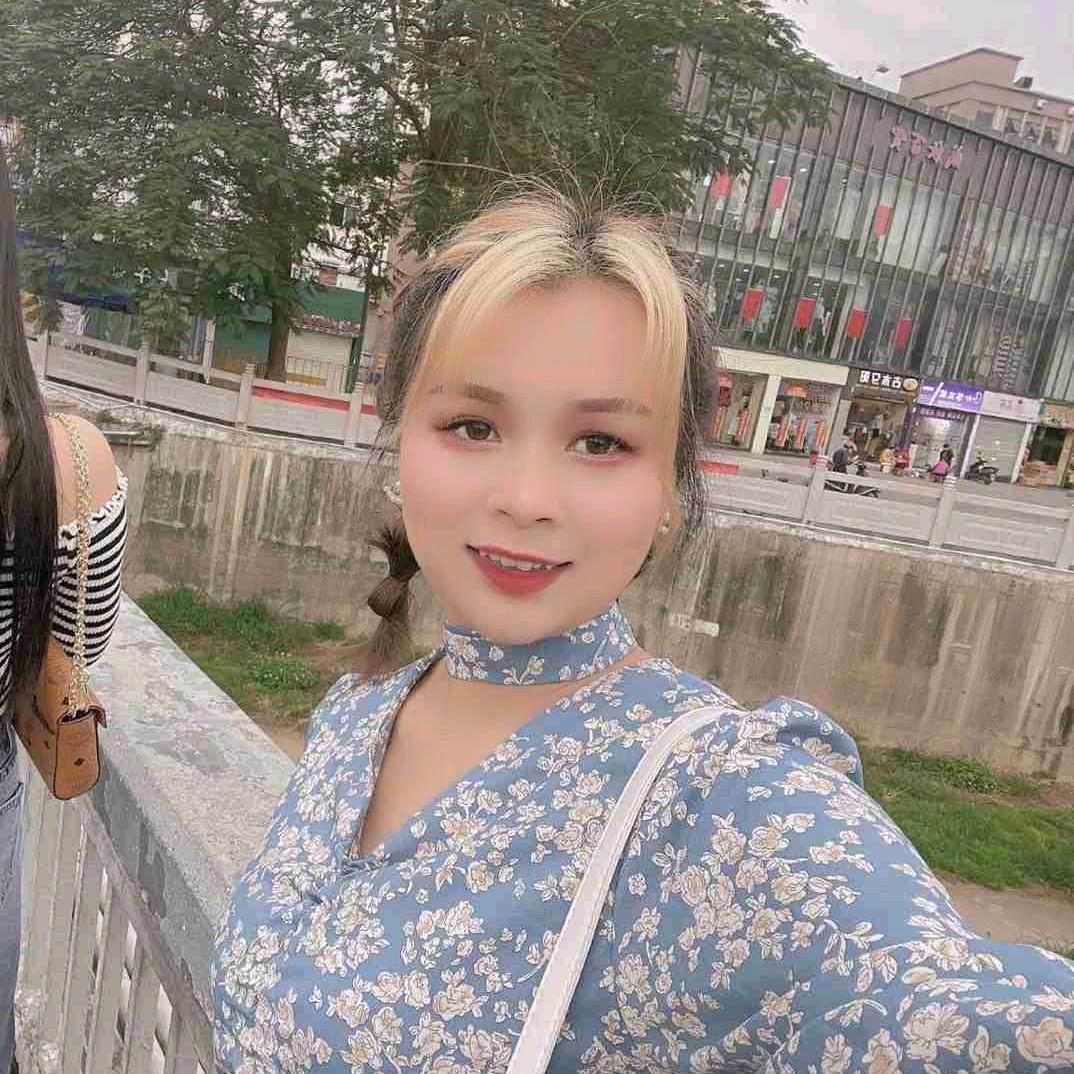 瑞雪蹁跹端庄的照片