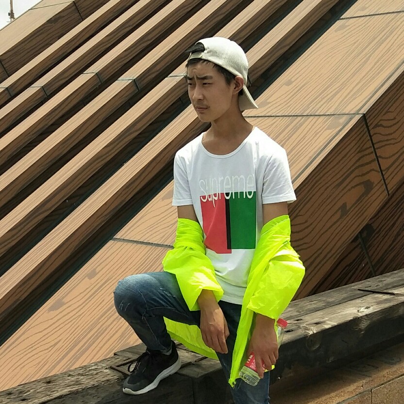徐世林的照片