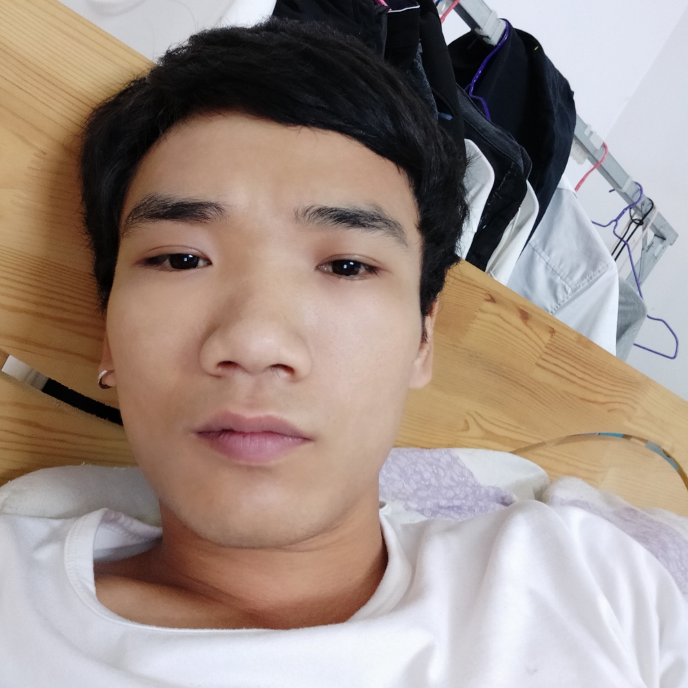 唐万聪的照片