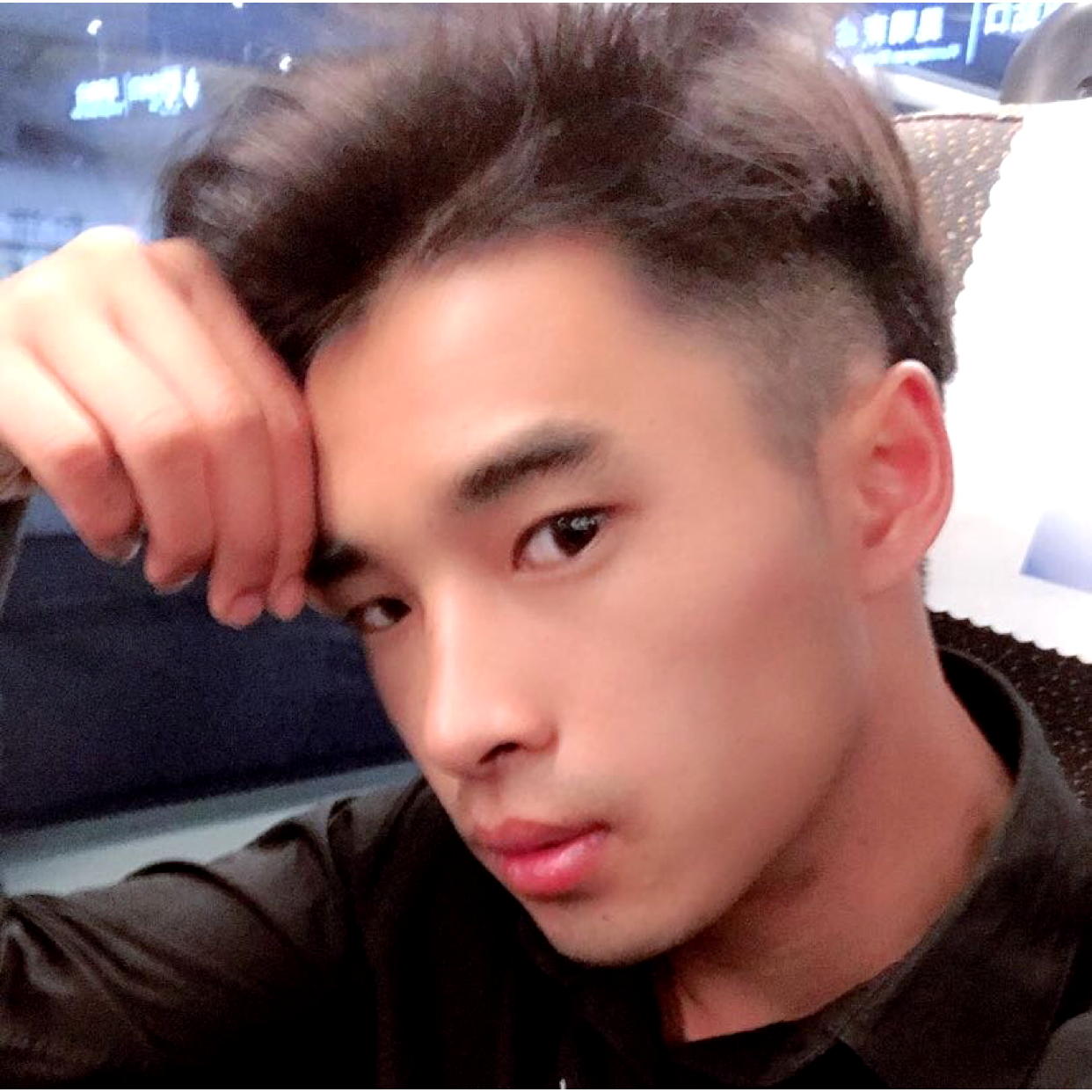 易励生的照片