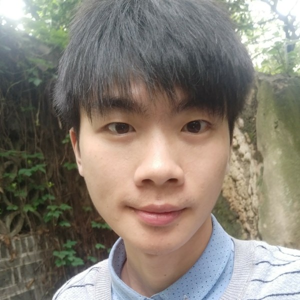 卡布奇诺的笑衬衫的照片