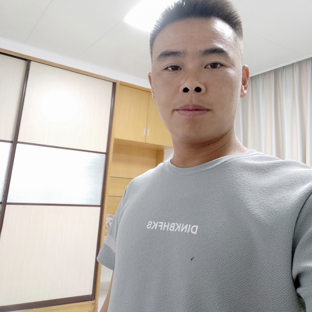 情为   何物的照片