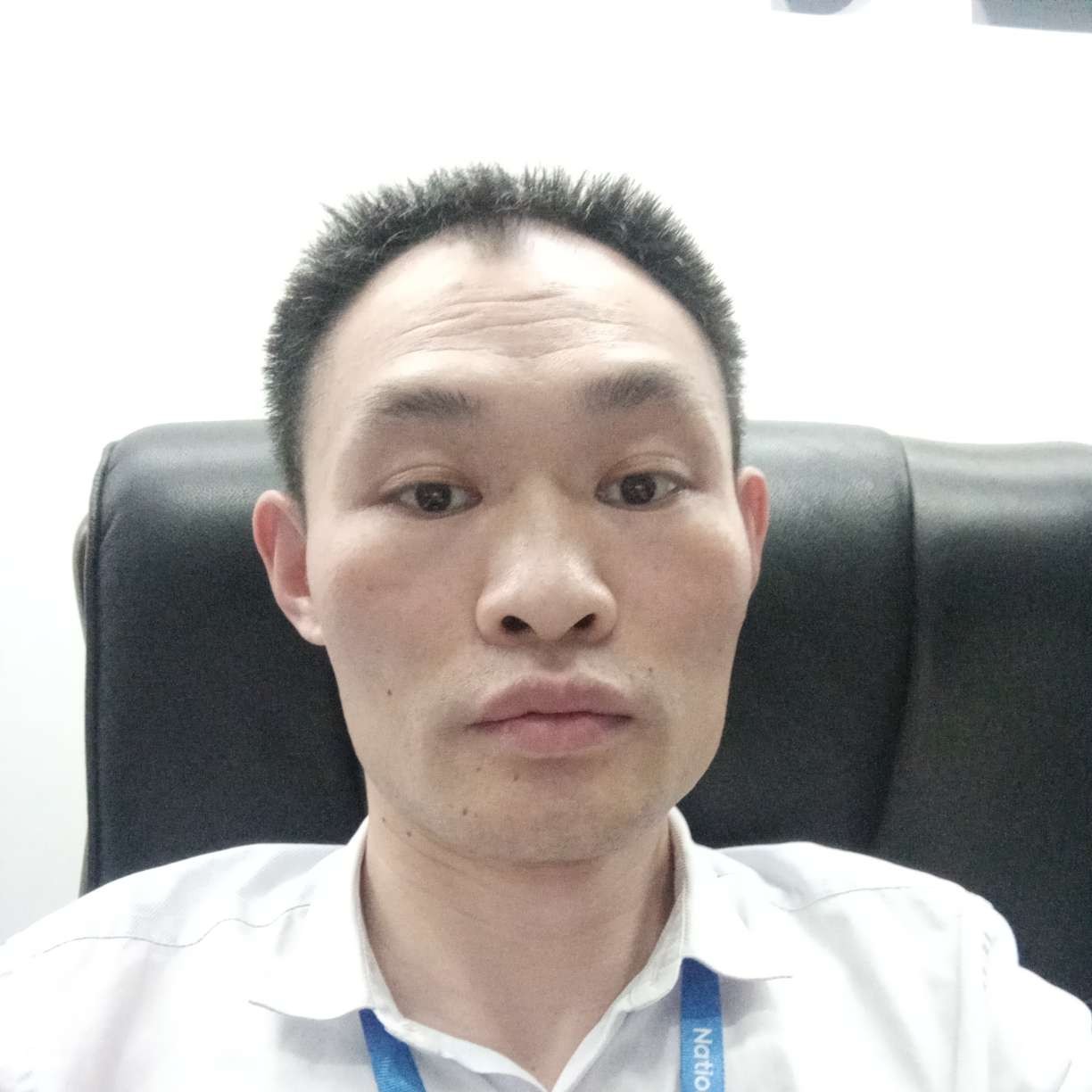 害羞有沧澜的照片