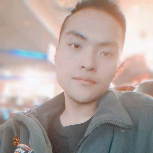 多情蹙眉鸡翅的照片
