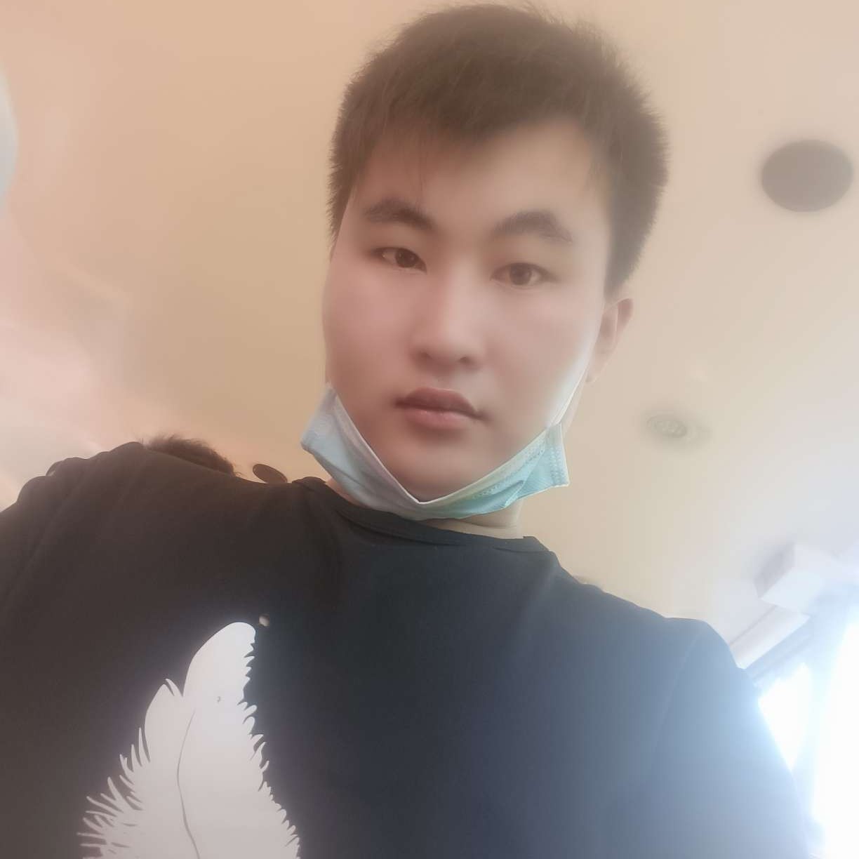 文艺演变冷月的照片