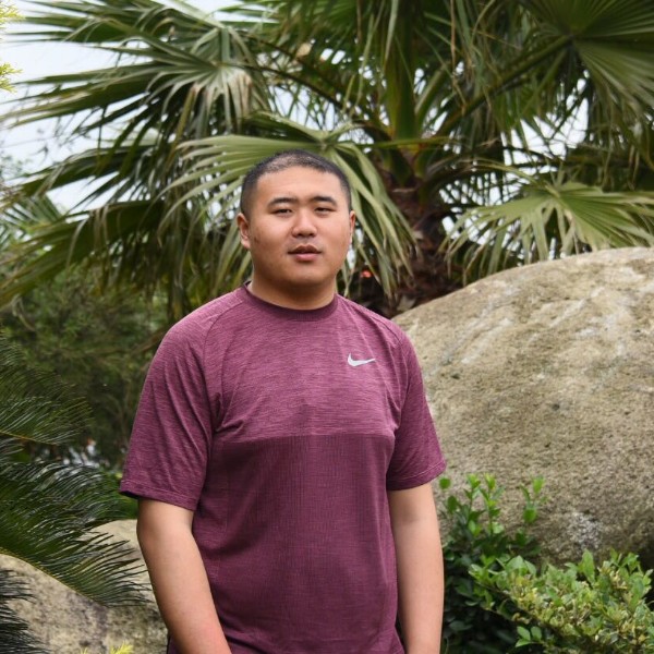 琉璃月落的照片