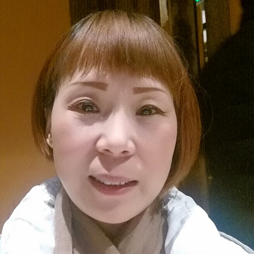 隐忍跳跳糖的照片