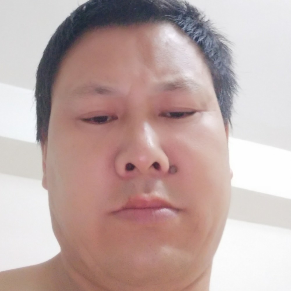 大门怕黑的照片