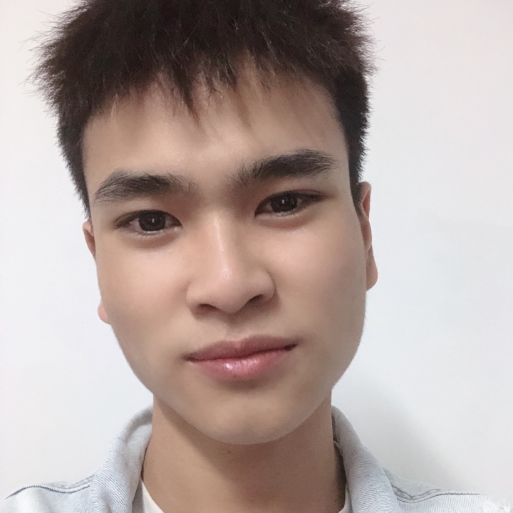 草丛吃醋纯情的照片
