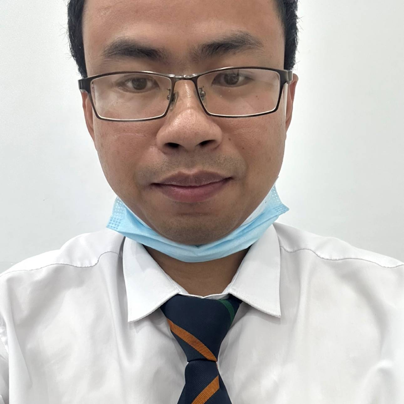 王细江的照片