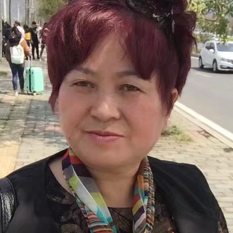 外向扯舞蹈的照片