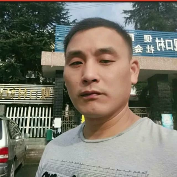 个性逐风的照片