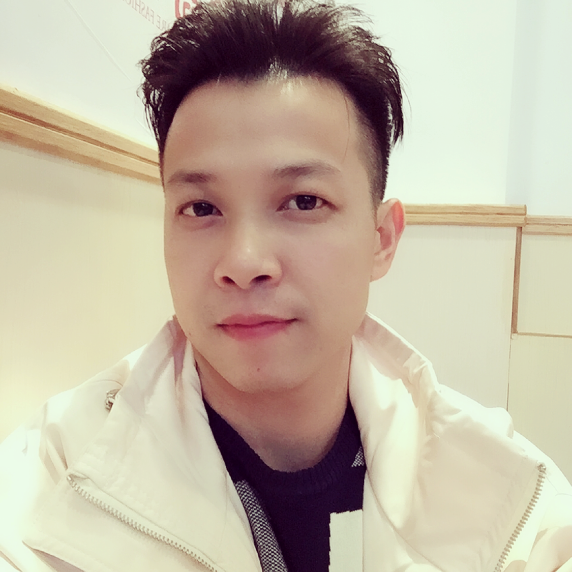 心劫闻直率的照片